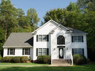 3220 Sherwood Bluff Cir, Powhatan, VA 23139