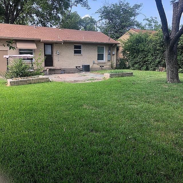 1st image of 2214 Tolosa Dr