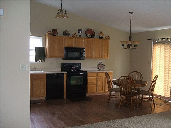 4th image of 6825 W Odessa Way