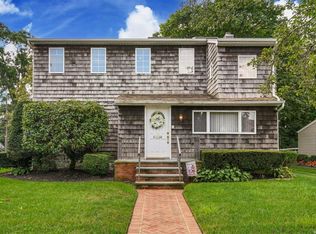 1790 Stuyvesant Ave, Merrick, NY 11566