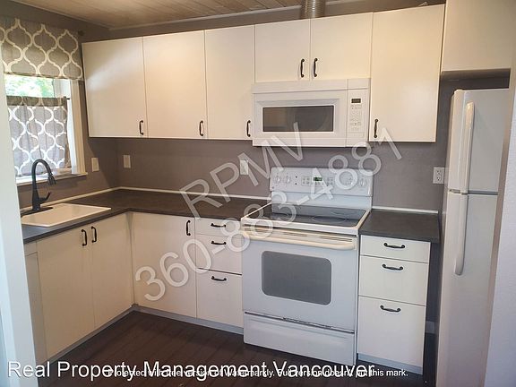 5th image of 3706 E 13th St Unit 2