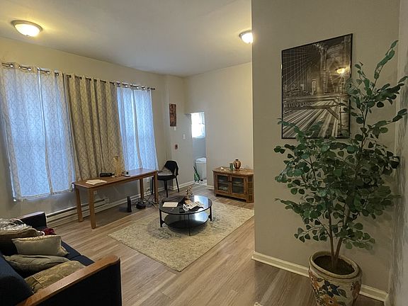 2nd image of 1414 W Allegheny Ave