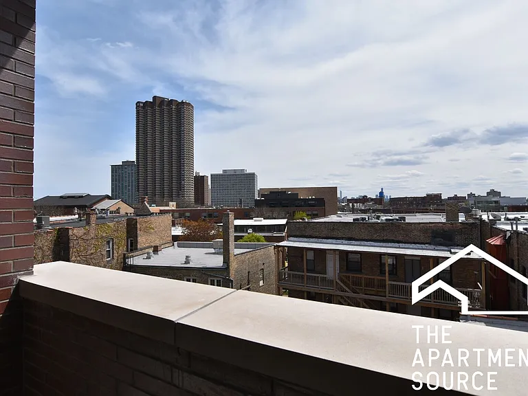 3853 N Broadway St #7 — Photo 10