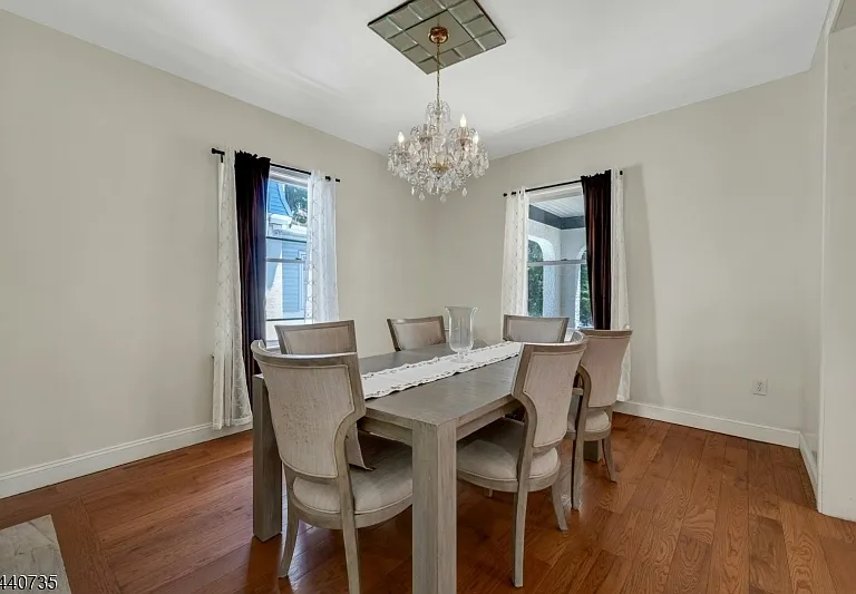 127 S Burnett St #R2-2 — Photo 8