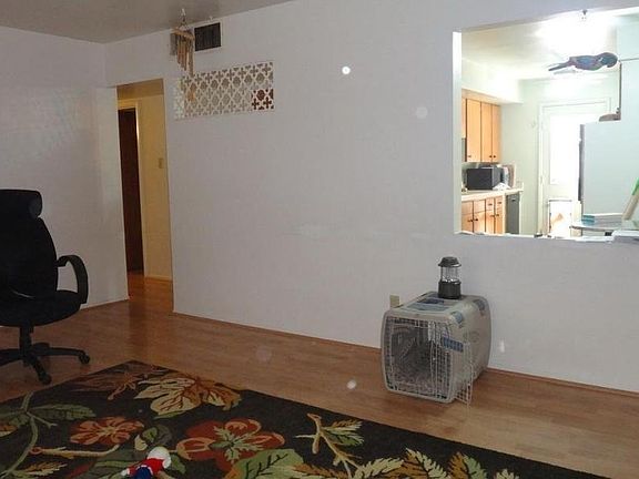 3rd image of 6407 E Virginia Ave