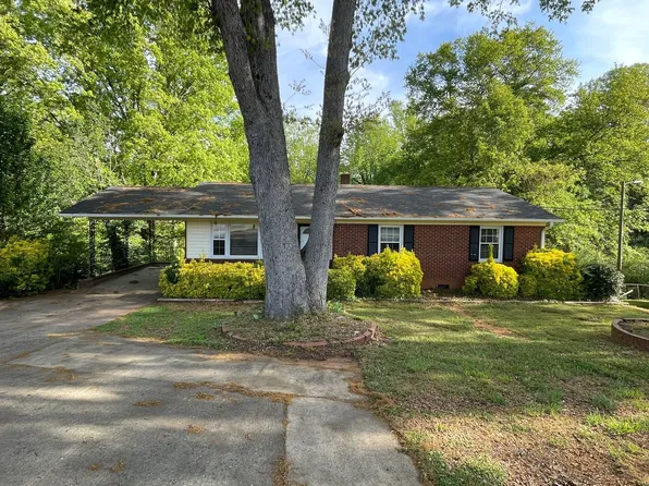 821 E Main St, Shelby, NC 28150