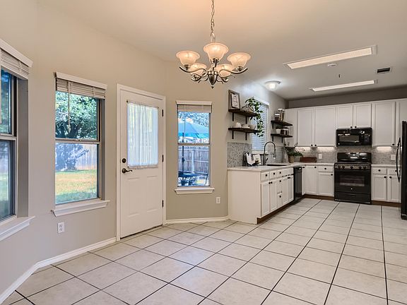 5th image of 8300 Ganttcrest Dr