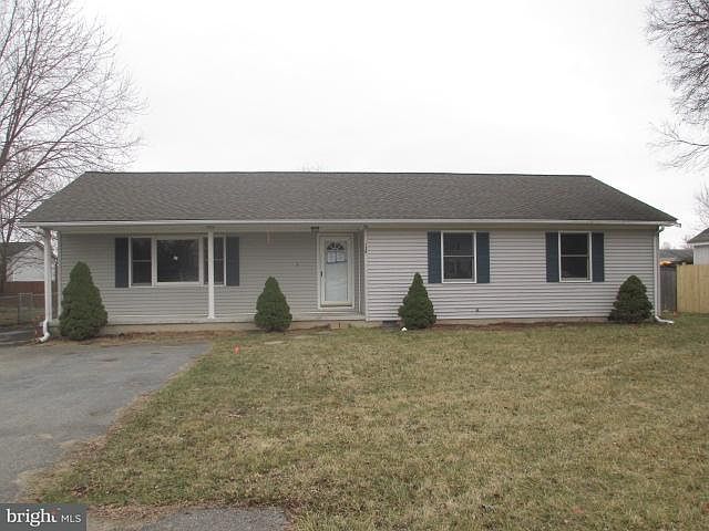 1st image of 236 Nightingale Ave