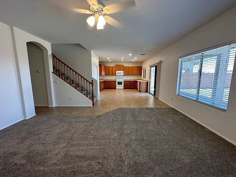 21372 N Sunset Dr — Photo 3