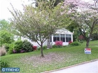 1 Longview Rd, Malvern, PA 19355