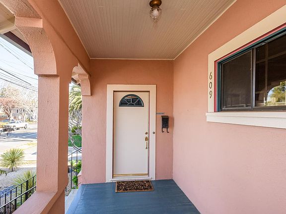 2nd image of 609 Bayswater Ave