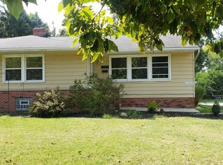 32560 Bainbridge Rd, Solon, OH 44139