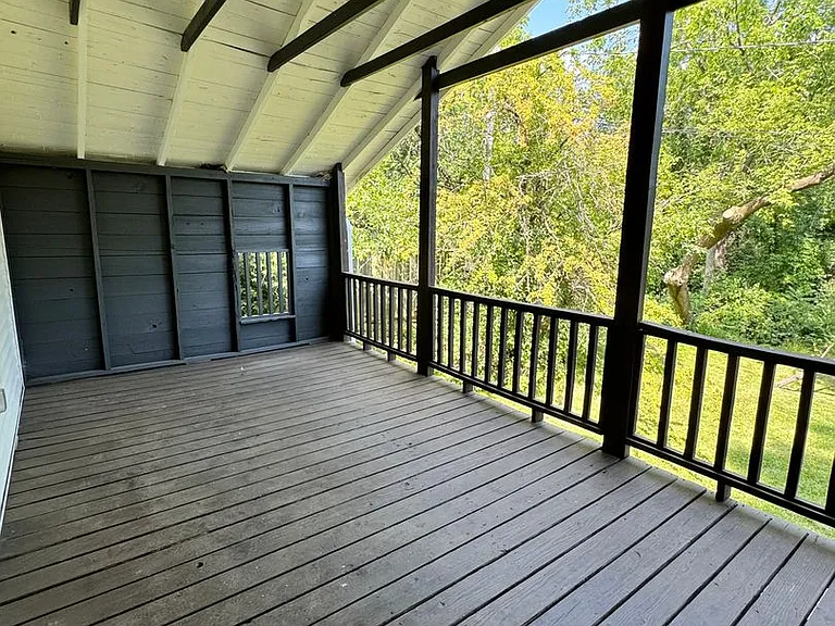 1625 S Maple Rd — Photo 34