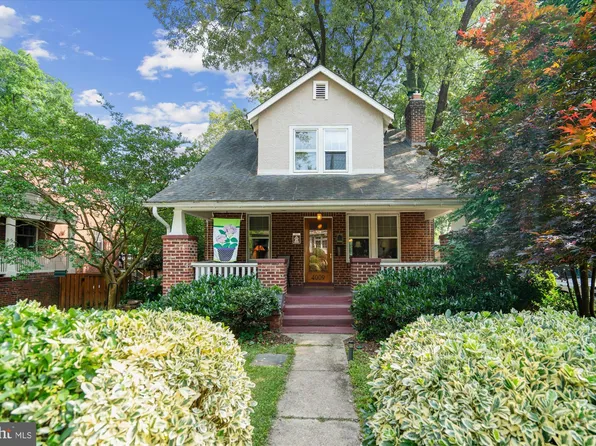 4009 Oglethorpe St, Hyattsville, MD 20782