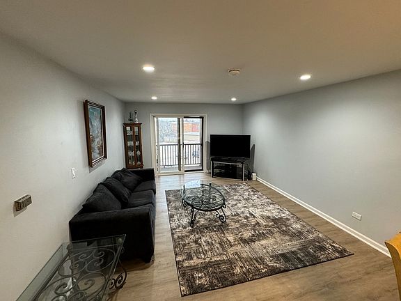 3rd image of 640 Murray Ln Unit 312