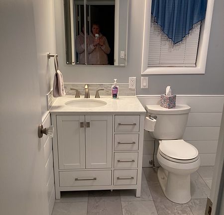 3rd image of 160 W 13th St