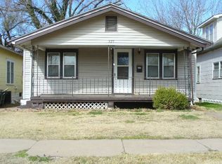 325 Curtis St, Pratt, KS 67124