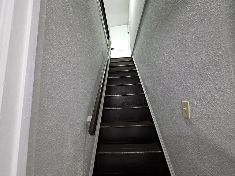 913 Peralta St #A — Photo 10