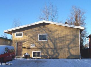 624 Irwin St, Anchorage, AK 99508