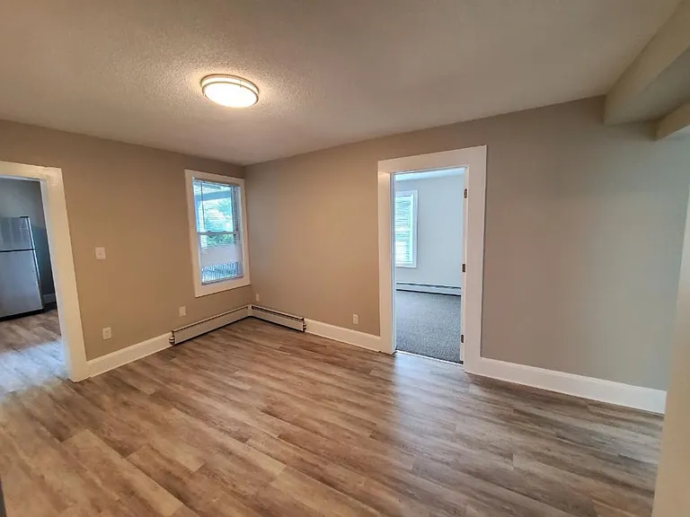 1370 Worcester St — Photo 2