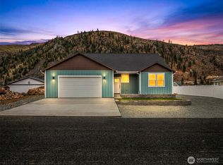 3878 Stayman Flats Rd, Chelan, WA 98816
