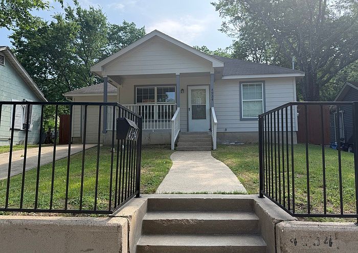 1st image of 4934 Kildare Ave