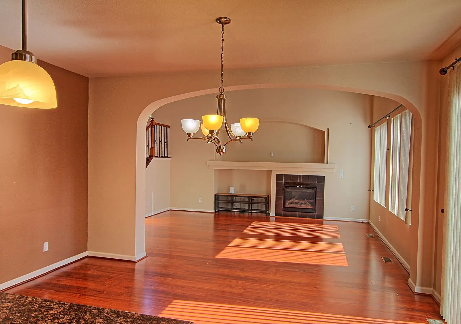 3 bed 2.5 bath House in Southcreek — Photo 3