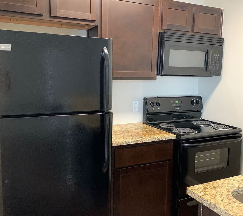 1st image of 2512 Durwood St APT 206