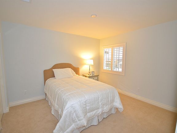 5th image of 42506 Bradshaw Dr