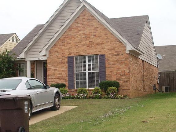 3rd image of 5330 Russell Dr