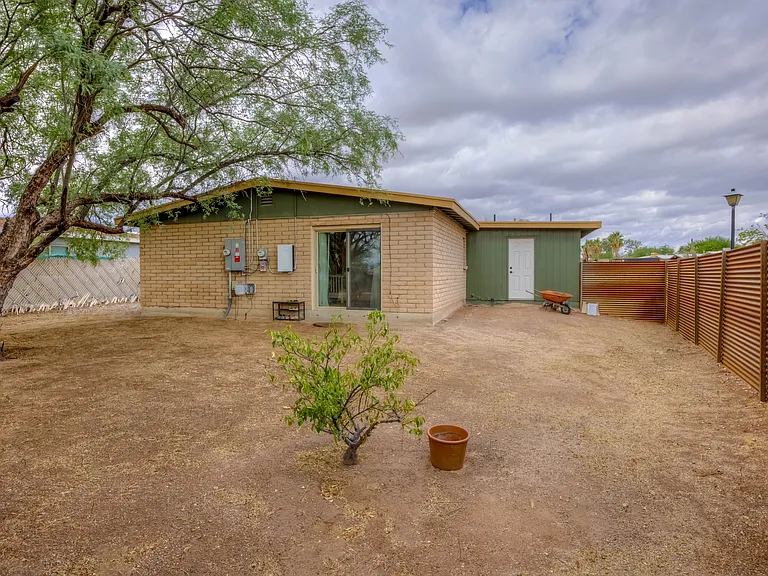 7001 S Christopher Pl #2 — Photo 7
