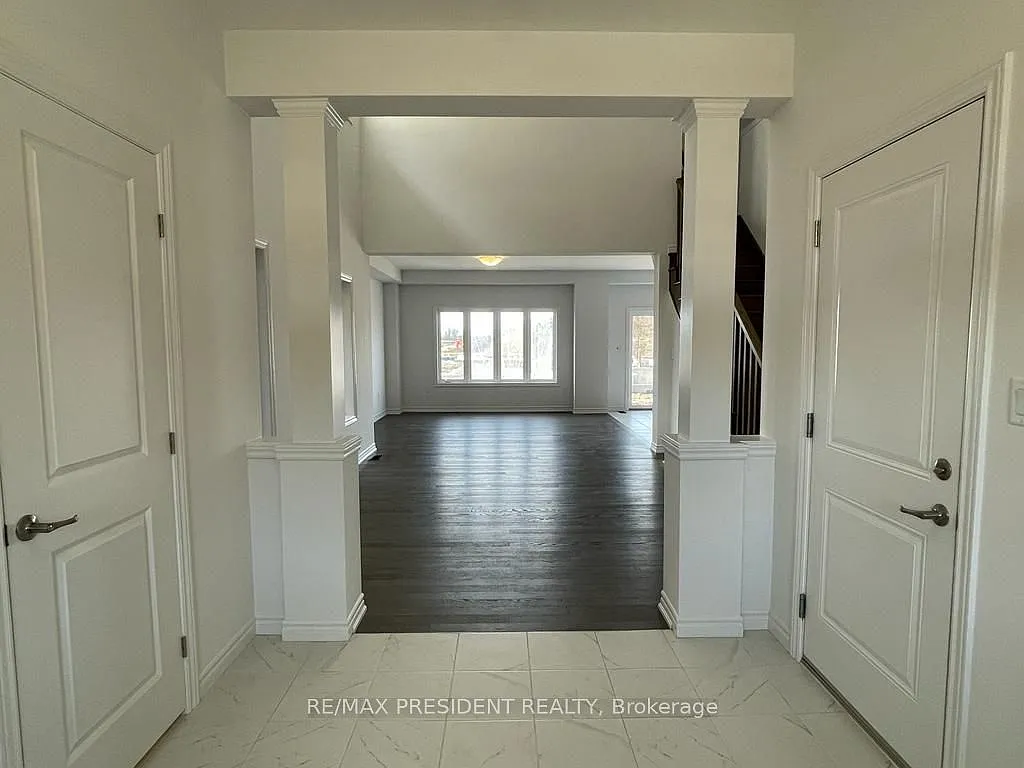4 bed, $2,850 — Photo 4