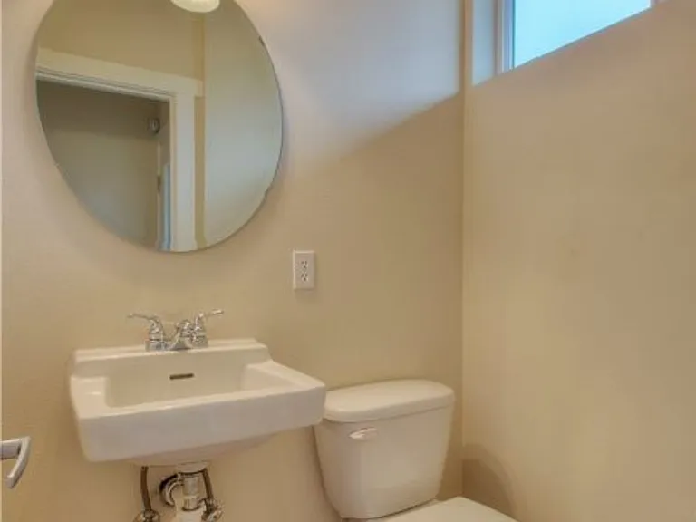 2356 Court G #48 — Photo 12