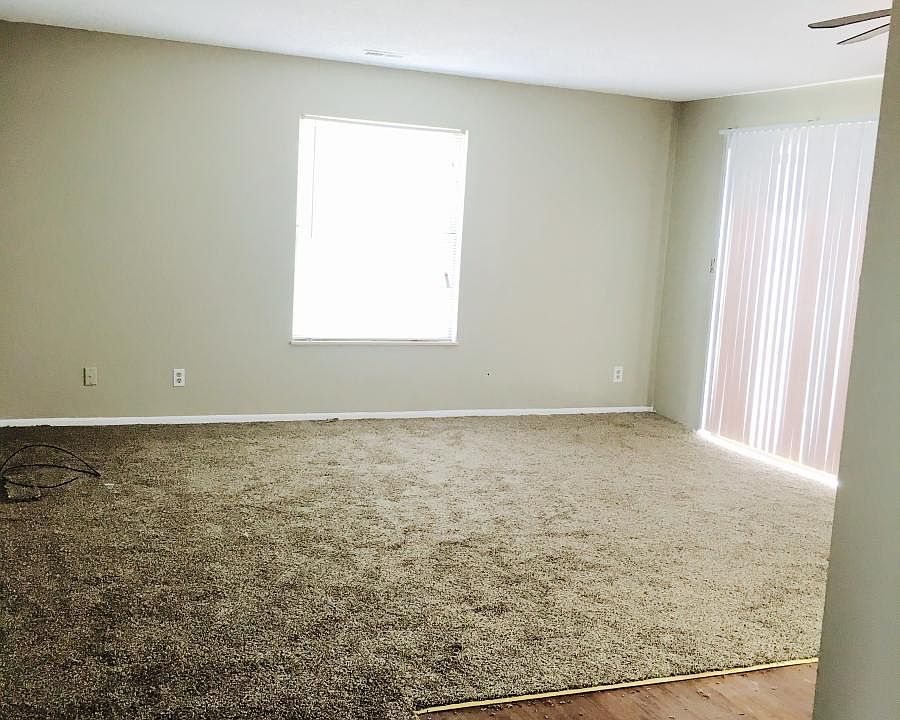 1st image of 6307 Ash Ave APT 4