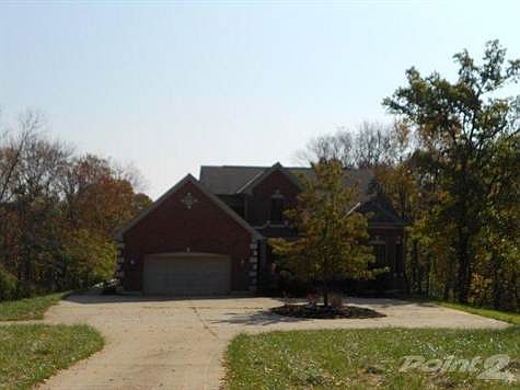 Circle driveway