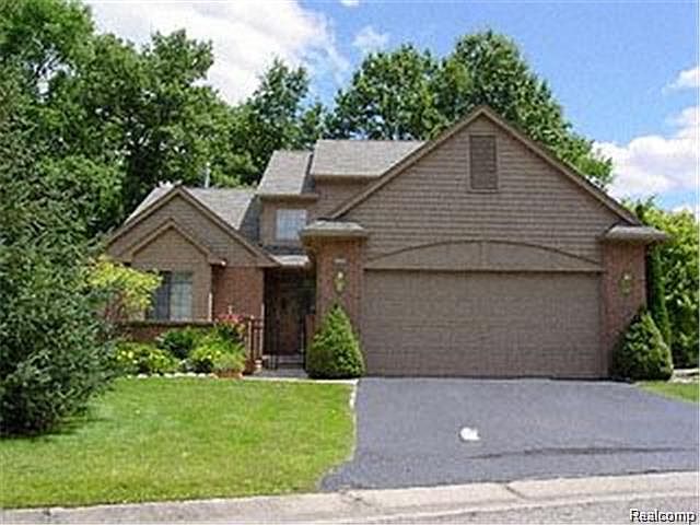 1st image of 6645 Heron Pt