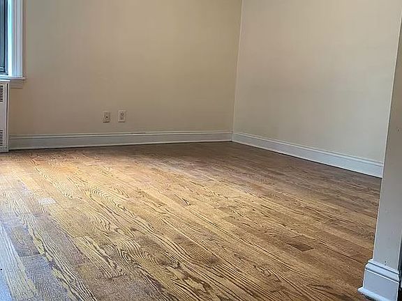 3rd image of 259 Bennett Ave #3H