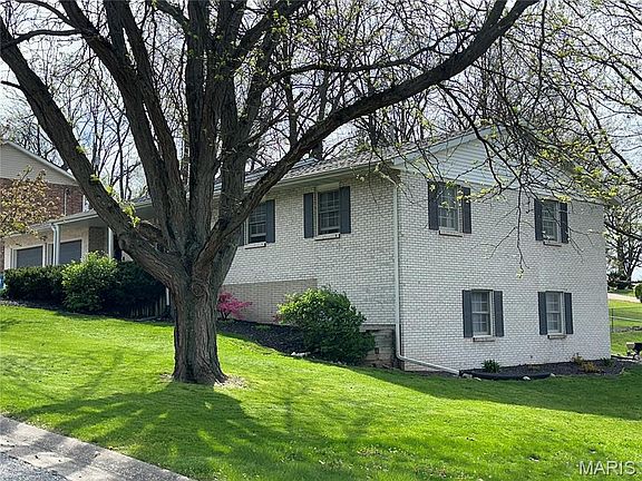 2nd image of 4118 Windmere Dr