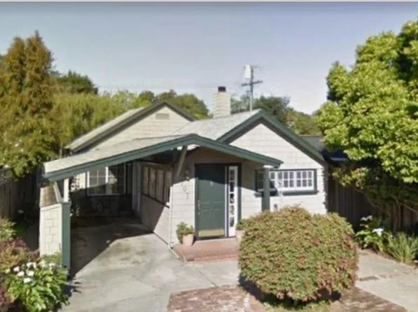 707 Sunset Dr, Capitola, CA 95010