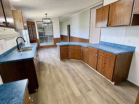 4th image of 202 One Tree Ln