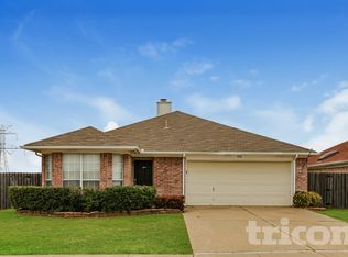 7032 Rovato Dr, Arlington, TX 76001