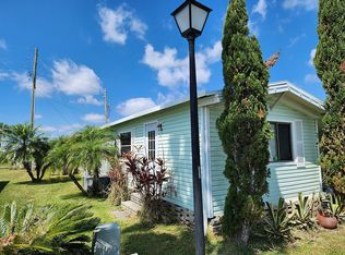 25 Hide A Way Ln, Winter Haven, FL 33881