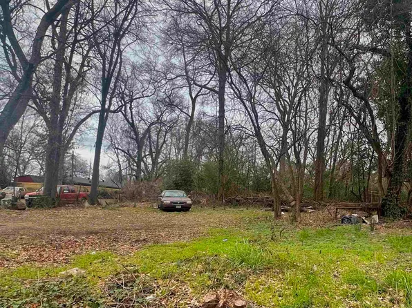 1304 South St, Marshall, TX 75670