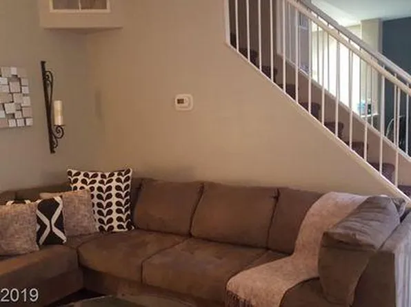 195 Bastrop St, Henderson, NV 89074