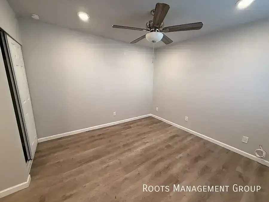 1608 E Main St #2