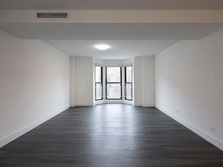 Dining/Living room
