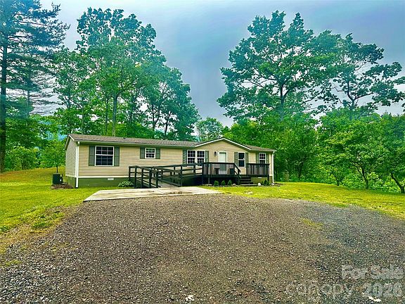 2nd image of 105 Satinwood Dr