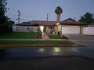 8048 Royer Ave, Canoga Park, CA 91304