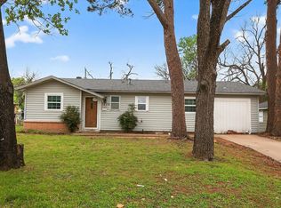 7224 Greenlee St #E, Fort Worth, TX 76112