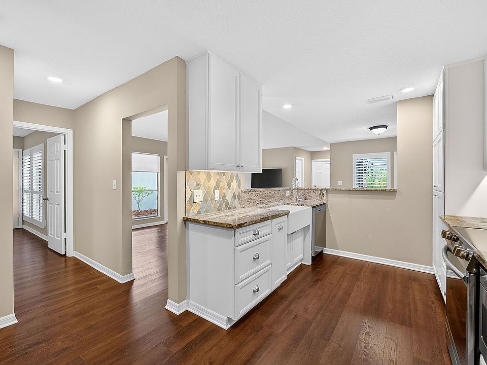 1st image of 1886 Demetree Dr